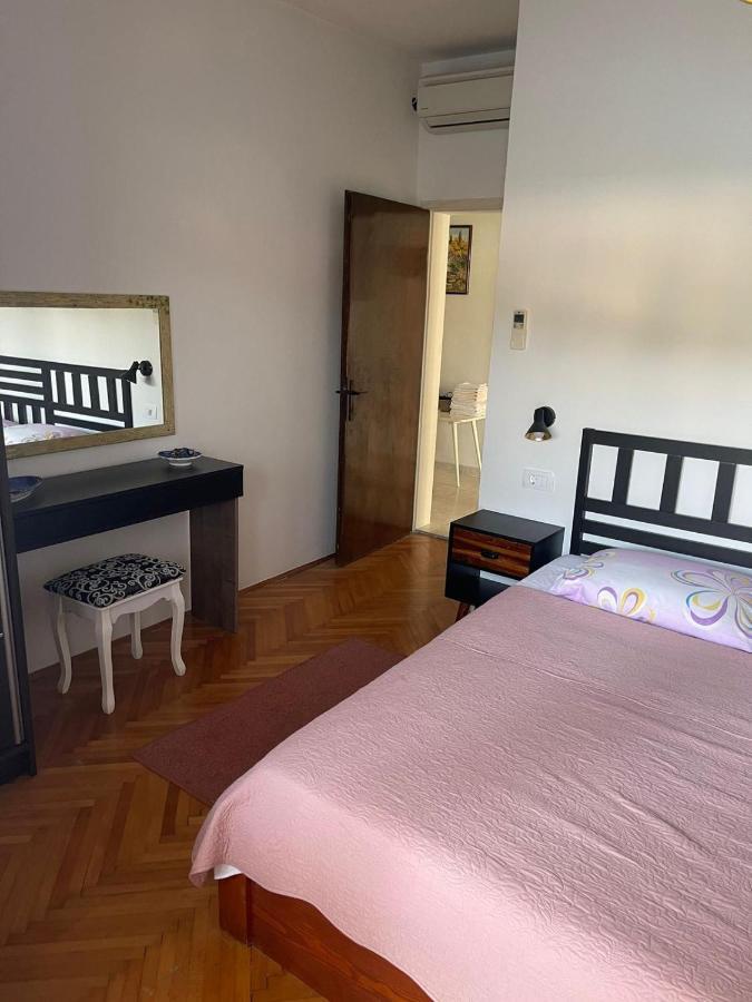Makjanic Apartment Jelsa  Exterior foto