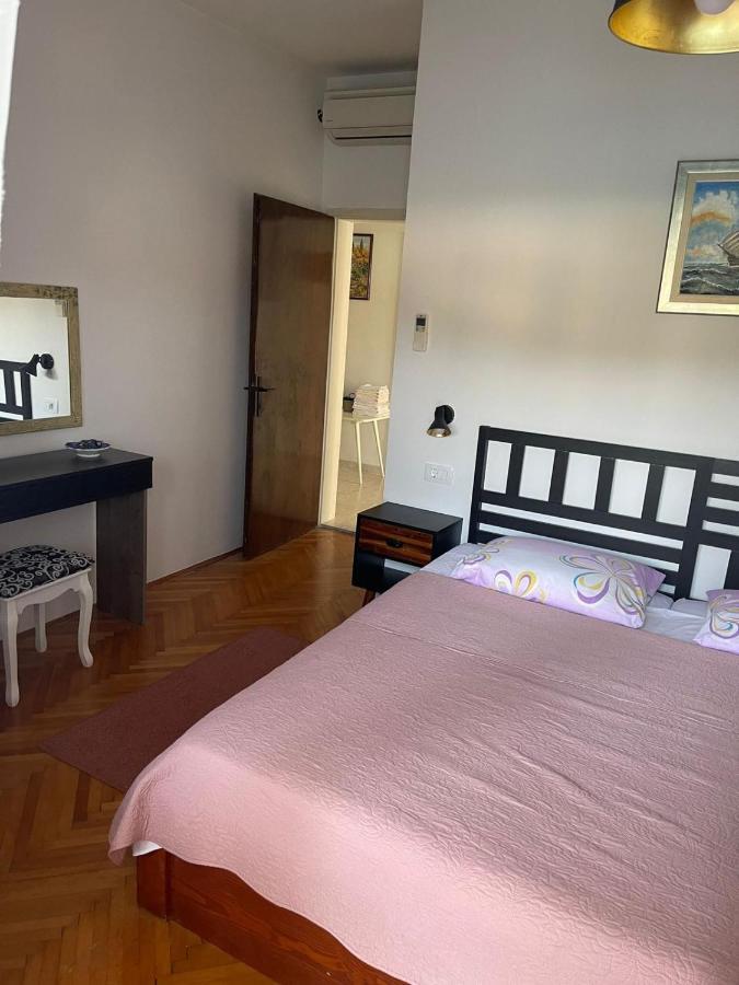 Makjanic Apartment Jelsa  Exterior foto
